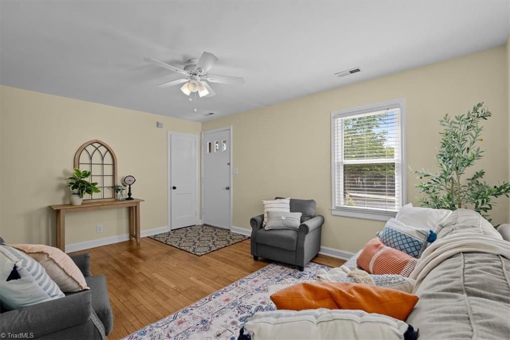 719 Holden Road Property Photo 4