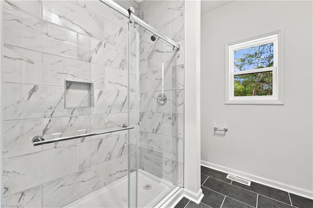 104 Oakwood Trail Road Property Photo 26