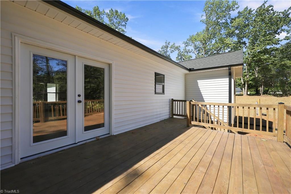 104 Oakwood Trail Road Property Photo 34