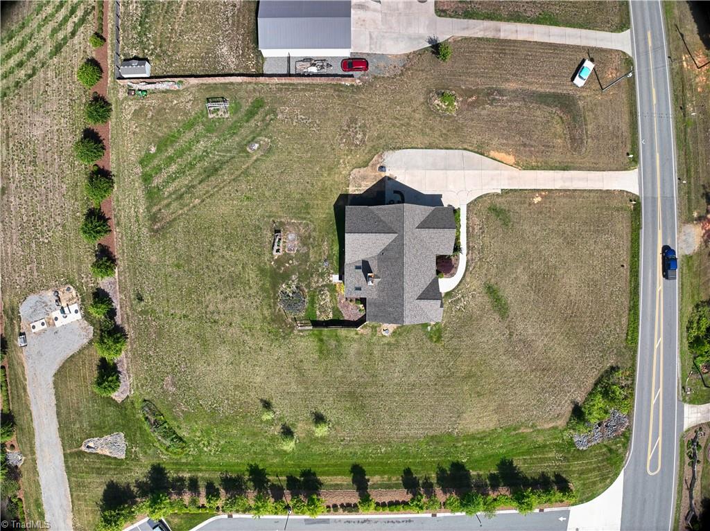 8128 Belews Creek Road Property Photo 49