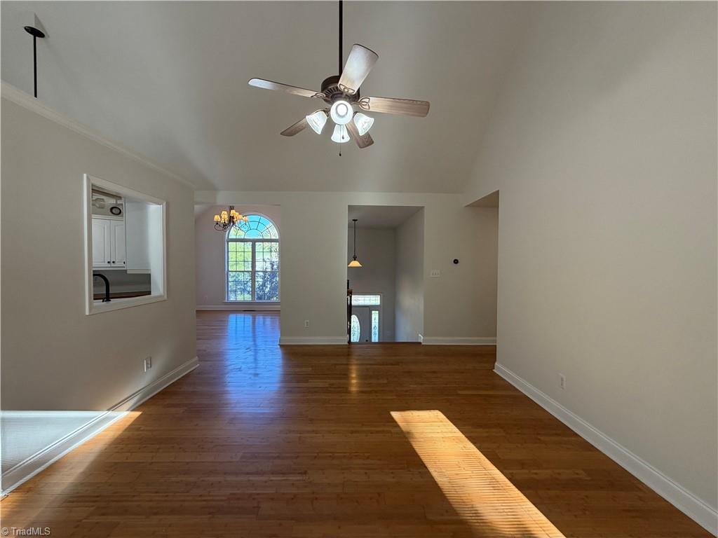 124 Manor Ridge Way Property Photo 3