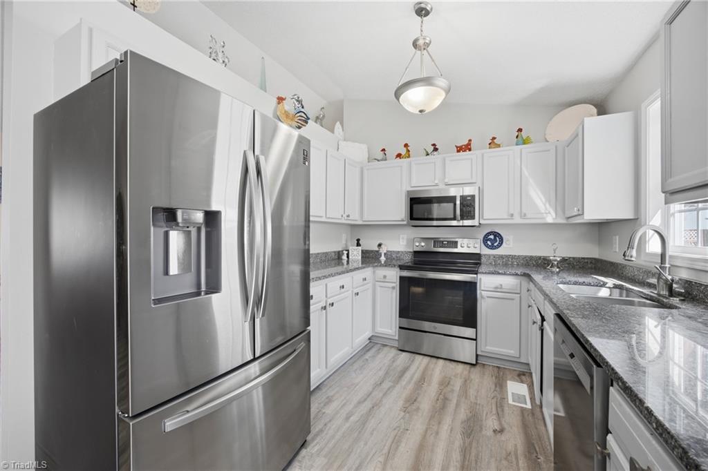 130 Garden Street Property Photo 18