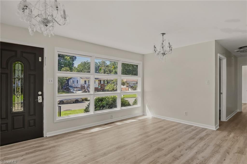 1602 Crystal Lane Property Photo 4