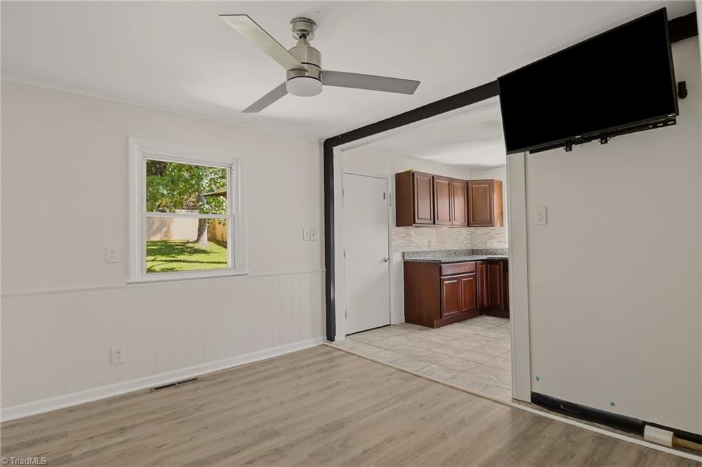 1602 Crystal Lane Property Photo 14