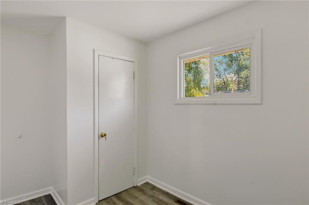 1602 Crystal Lane Property Photo 18