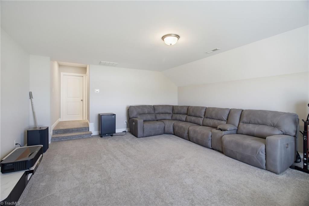 252 Rosewood Drive Property Photo 24