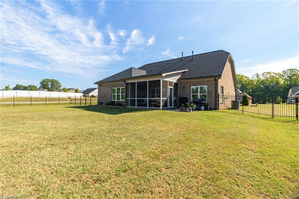 252 Rosewood Drive Property Photo 31