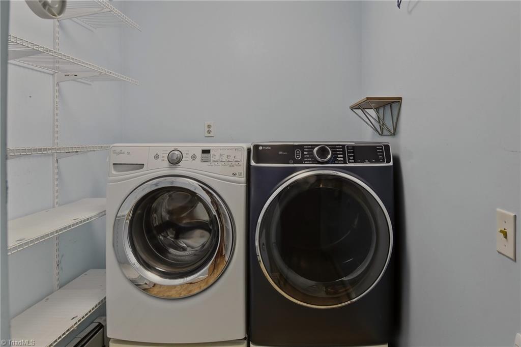 5806 Carriage Lane Property Photo 11
