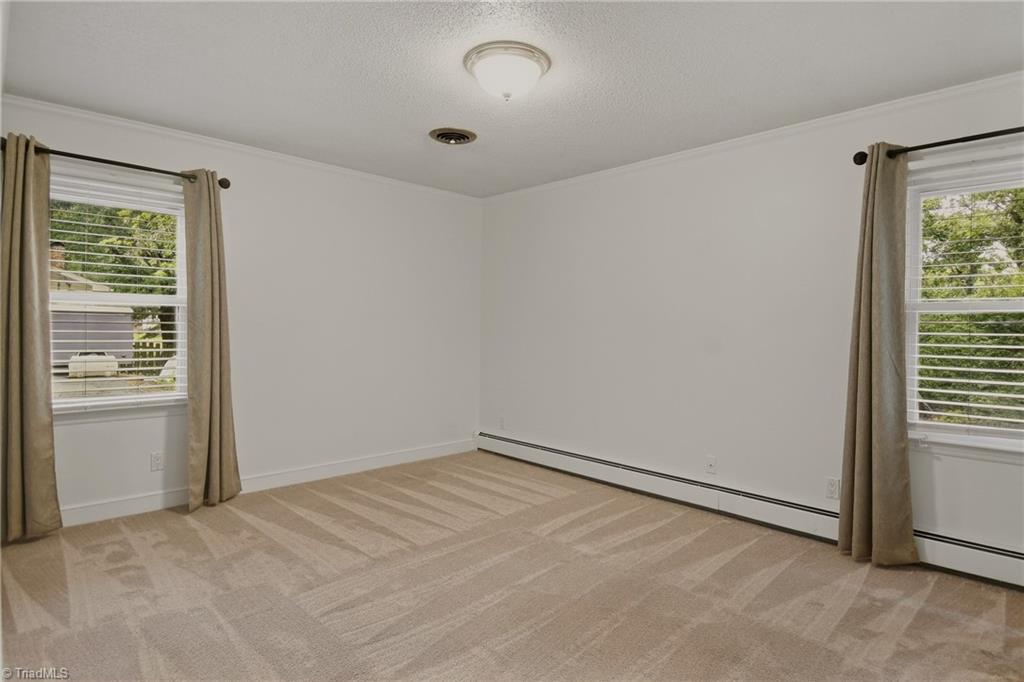 5806 Carriage Lane Property Photo 22