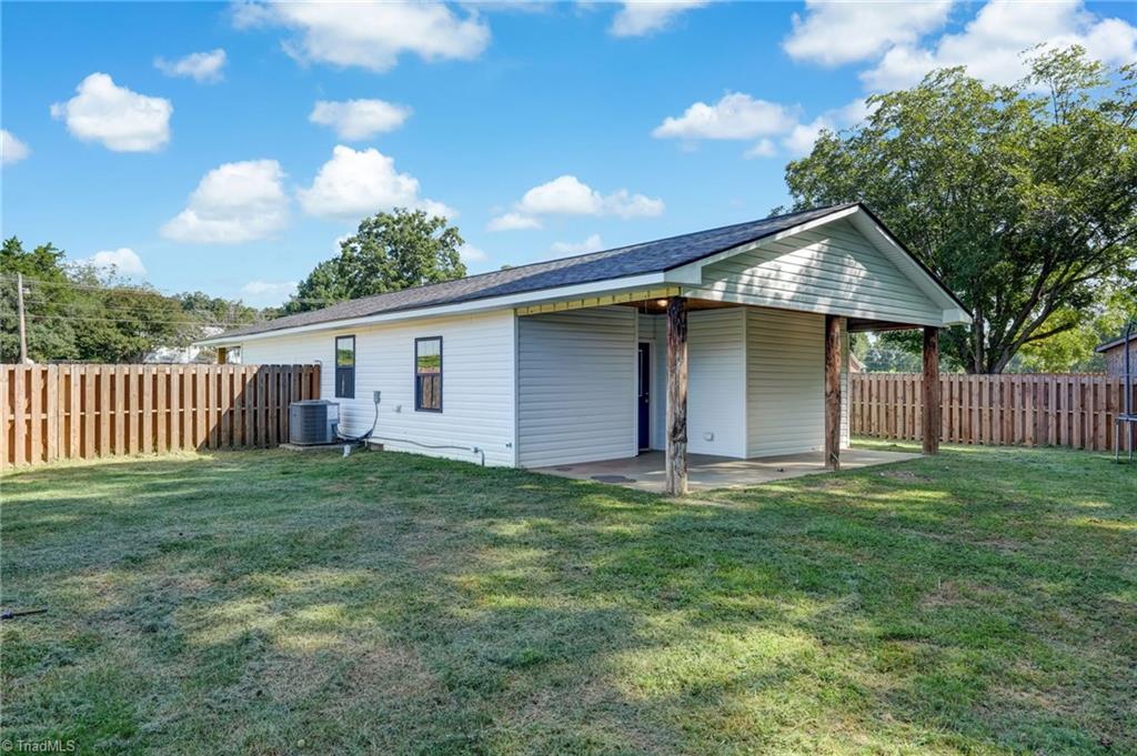 2084 & 2086 Nc Highway 87 Property Photo 31