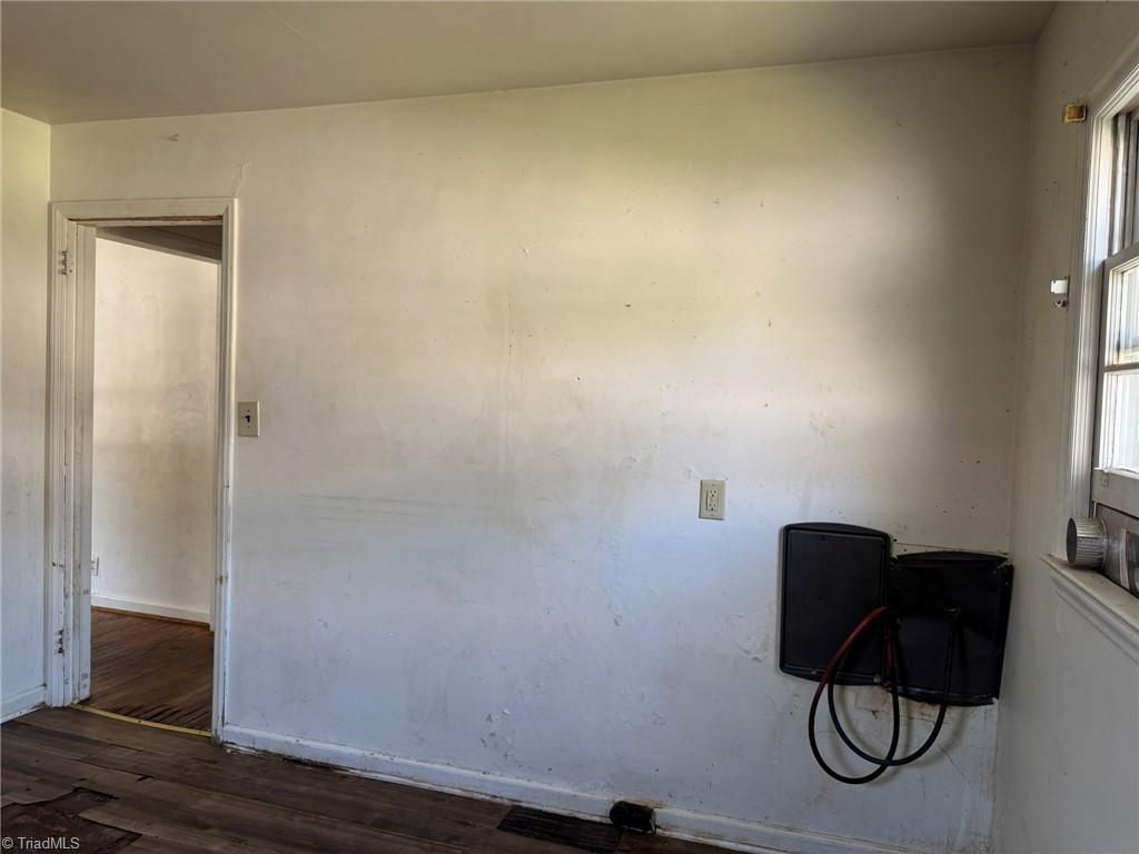902 Watson Street Property Photo 10