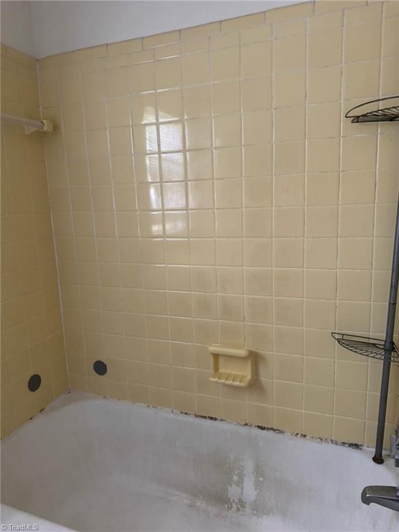 902 Watson Street Property Photo 14