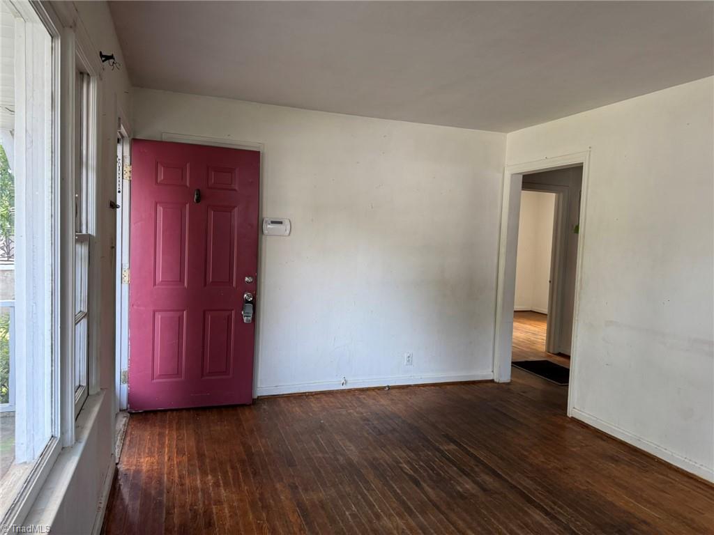 902 Watson Street Property Photo 21