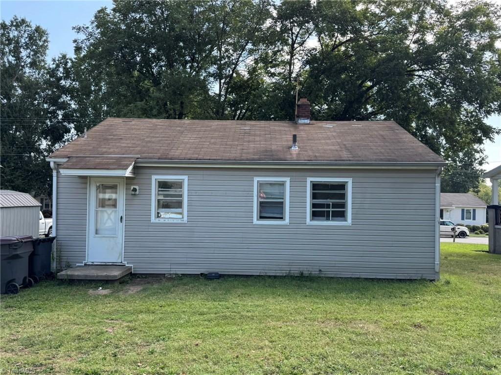 902 Watson Street Property Photo 25