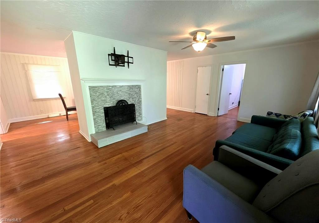 104 Oak Lane Property Photo 6