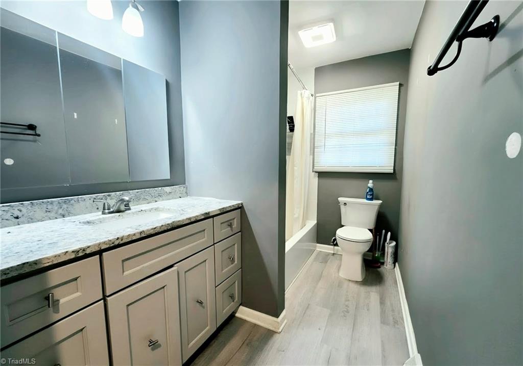 104 Oak Lane Property Photo 12