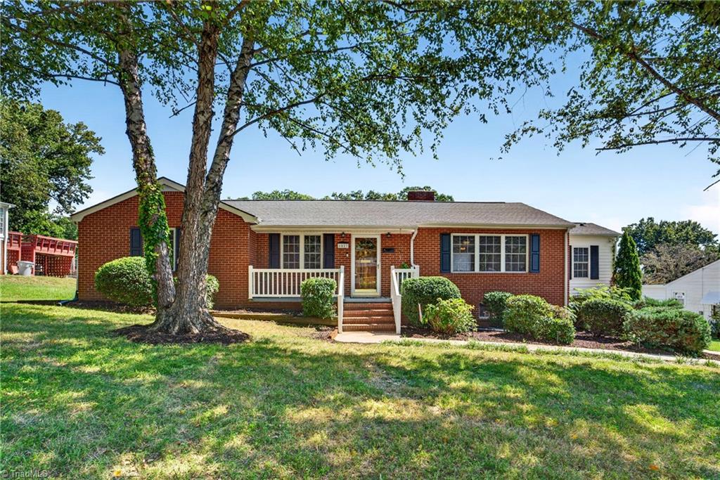 1027 Shamrock Road Property Photo 1
