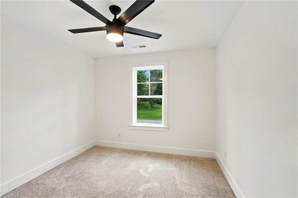 4450 Fernbrook Drive Property Photo 32