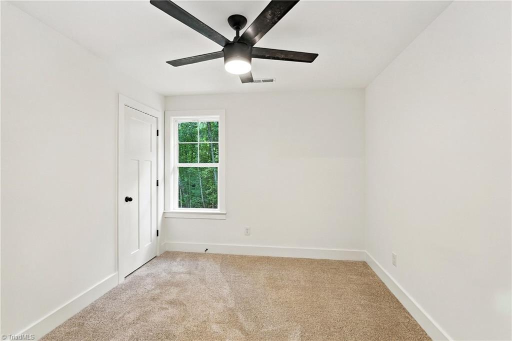 4450 Fernbrook Drive Property Photo 33