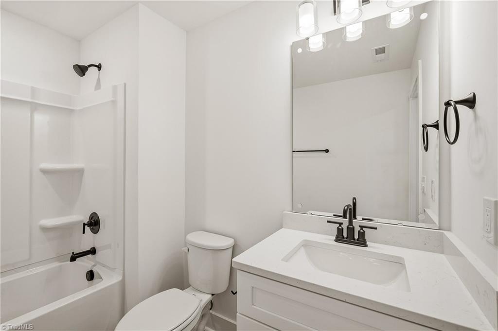 4450 Fernbrook Drive Property Photo 34