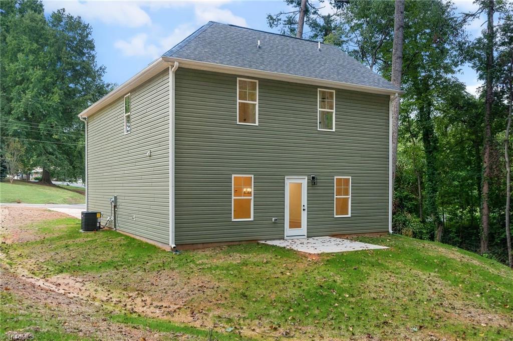 4450 Fernbrook Drive Property Photo 37