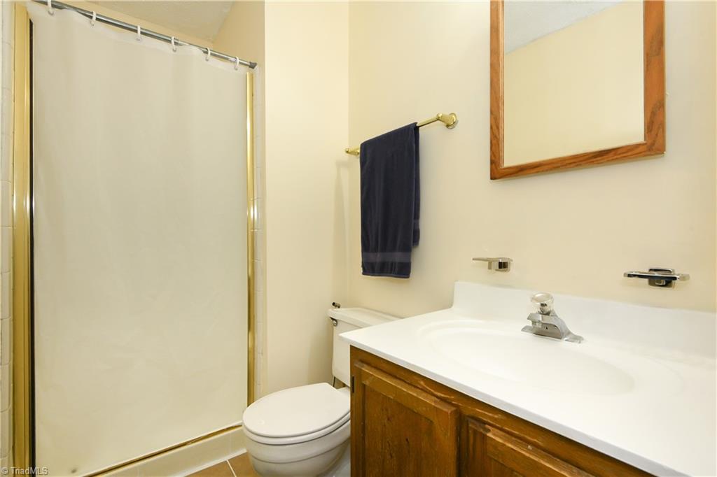 3307 Twin Brooks Drive Property Photo 18