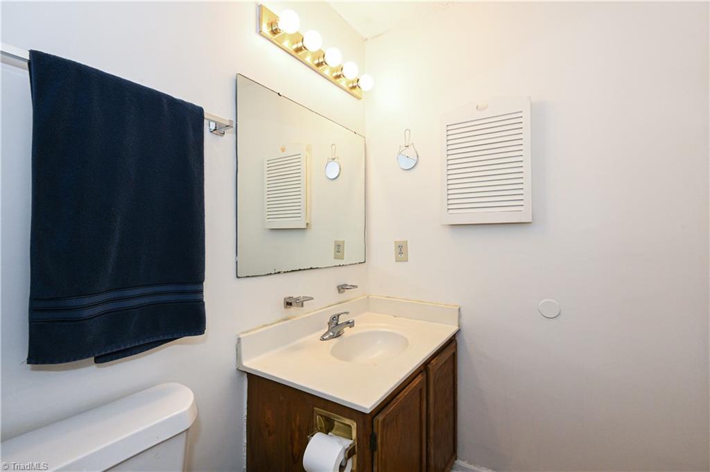3307 Twin Brooks Drive Property Photo 23