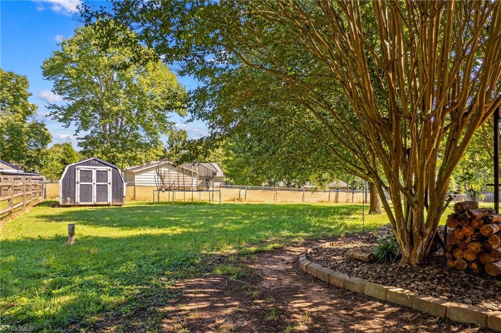 230 E Old Farm Road Property Photo 35