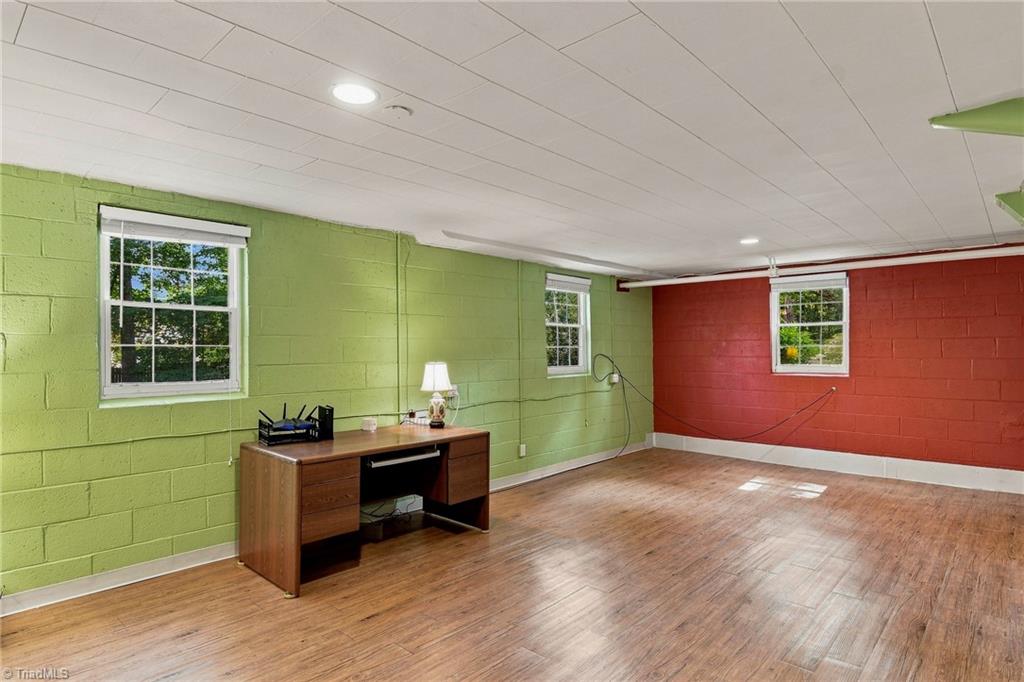 1201 Strathmore Circle Property Photo 21