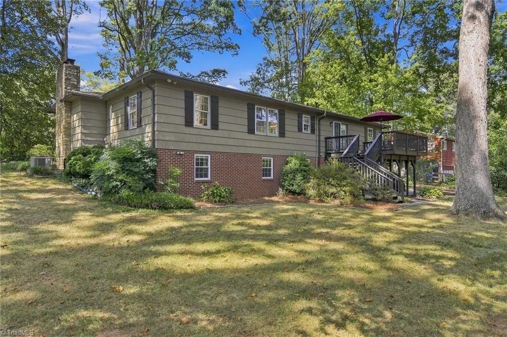 1201 Strathmore Circle Property Photo 23