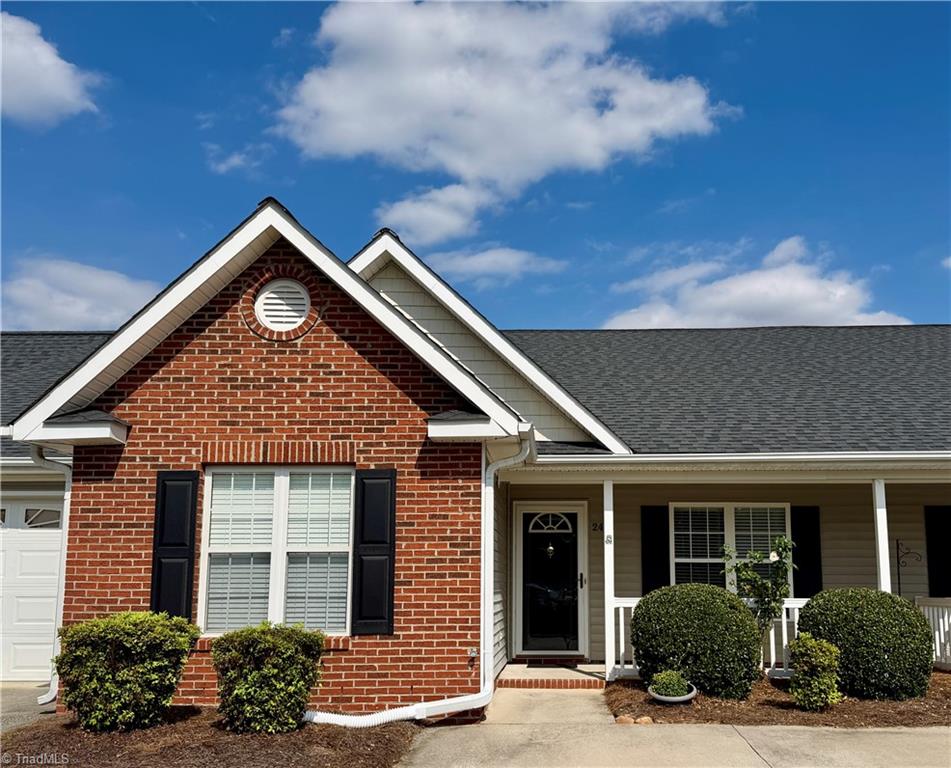 2418 Wynbrook Square Court Property Photo 1
