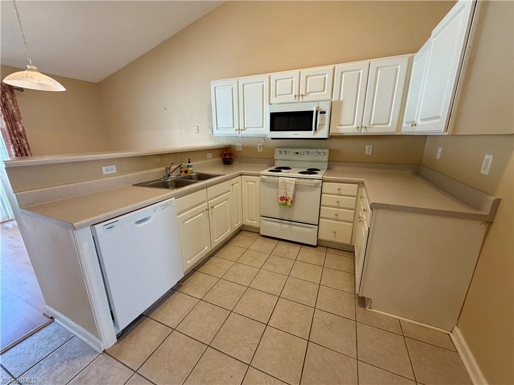 2418 Wynbrook Square Court Property Photo 11