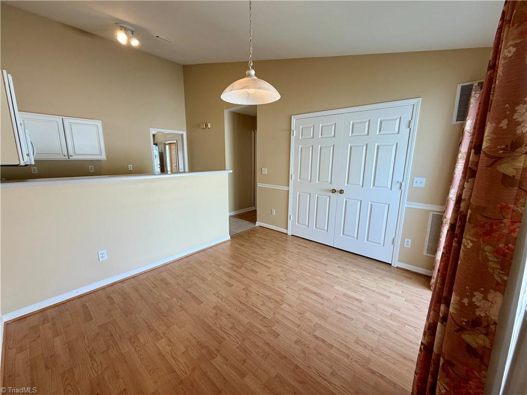 2418 Wynbrook Square Court Property Photo 15