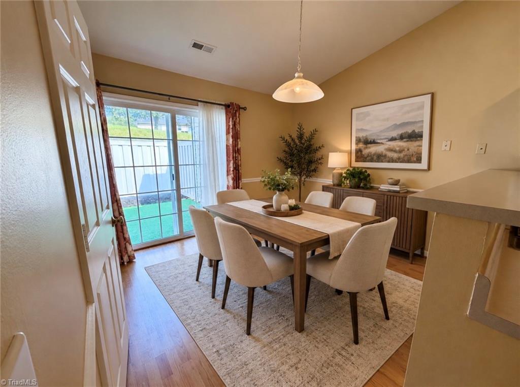 2418 Wynbrook Square Court Property Photo 32