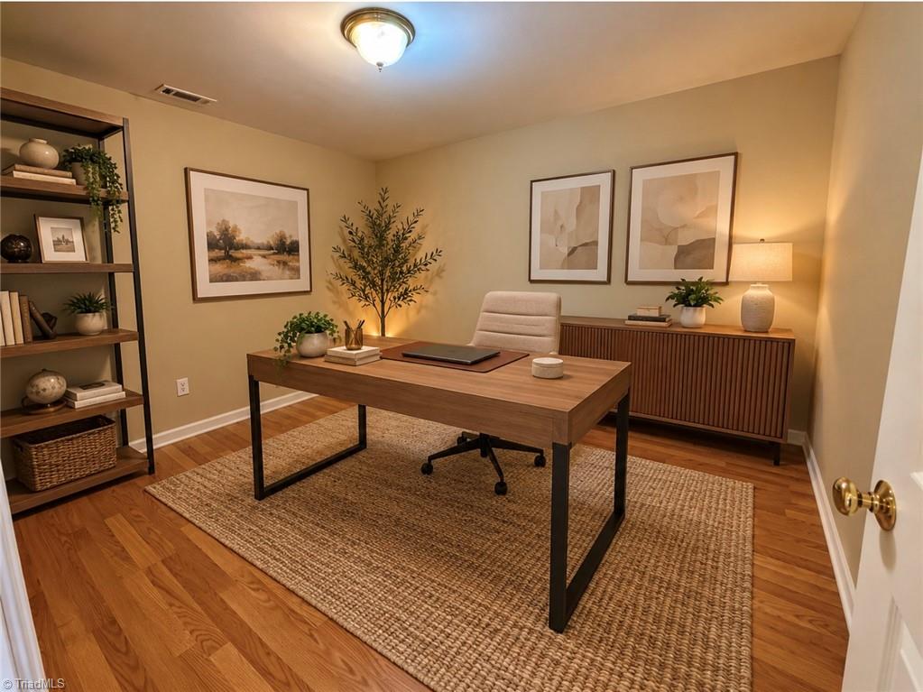 2418 Wynbrook Square Court Property Photo 34