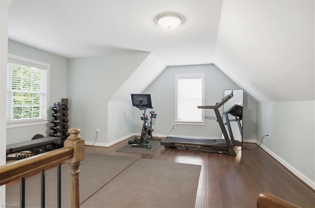 290 Twin Creeks Drive Property Photo 31