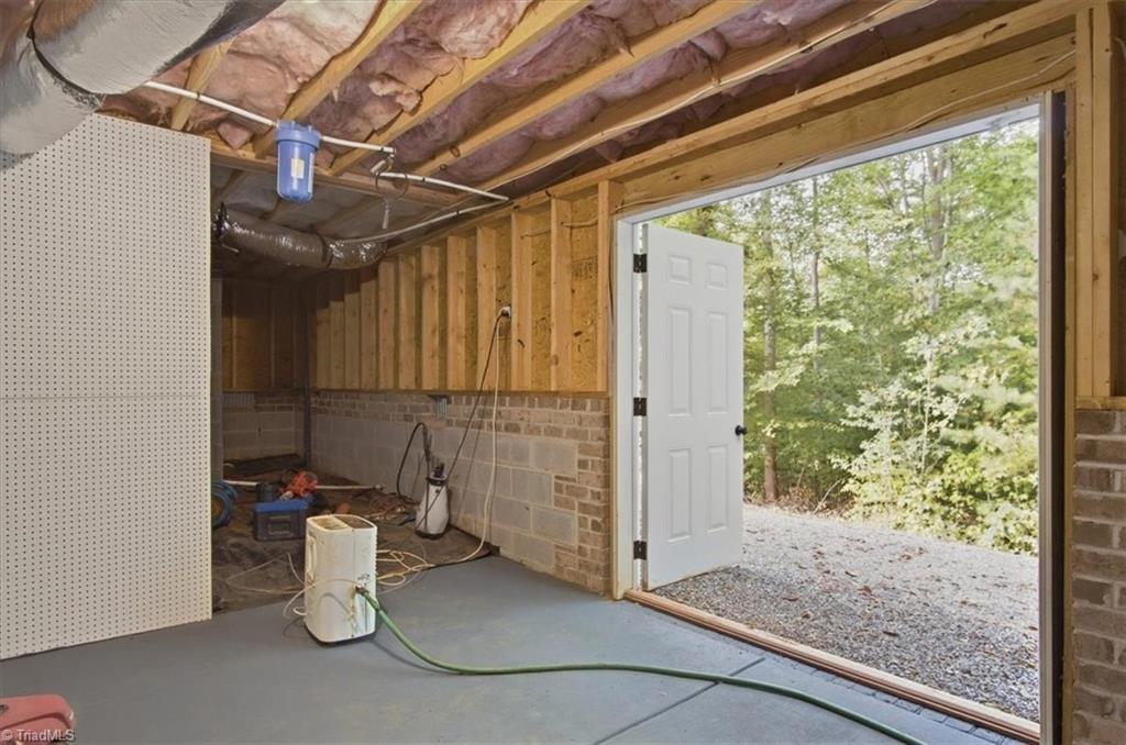 290 Twin Creeks Drive Property Photo 38