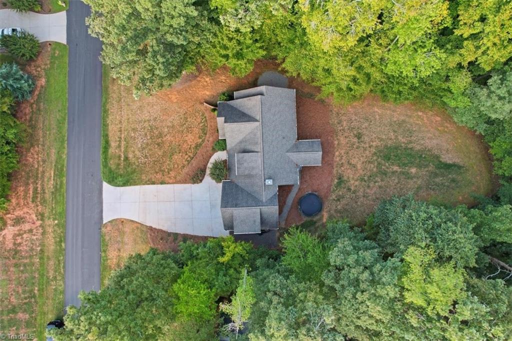290 Twin Creeks Drive Property Photo 42