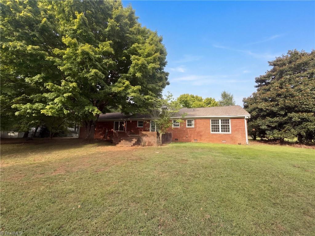 3828 Waterview Road Property Photo 5