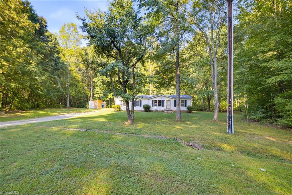 233 Fawnwood Road Property Photo 2