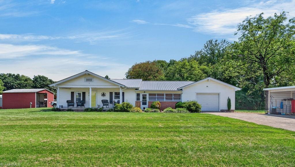 3818 Mining Ridge Church Road