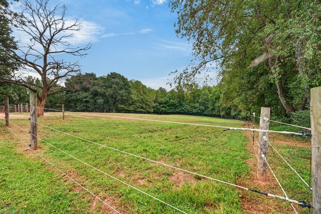 3818 Mining Ridge Church Road Property Photo 2