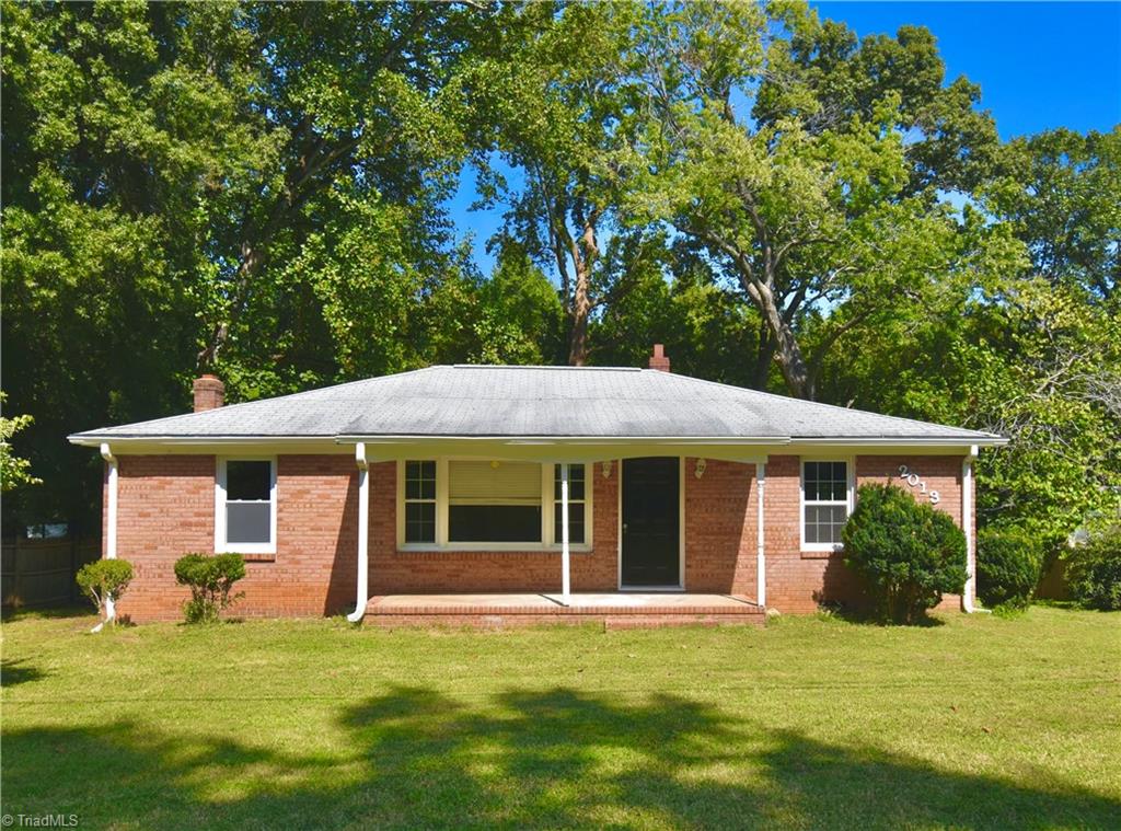 2013 N Ashland Drive Property Photo 1