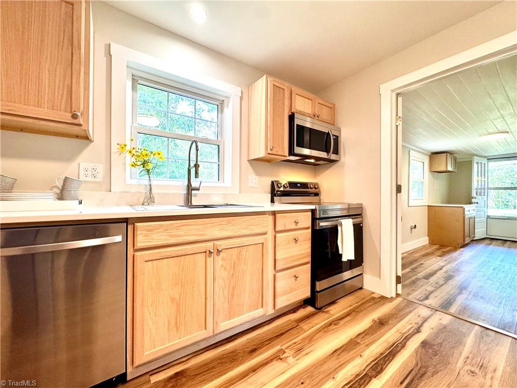 6254 Nc Highway 268 Property Photo 8