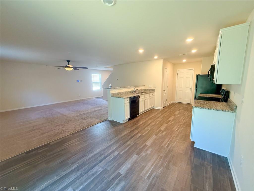 254 Kendall Drive Property Photo 4