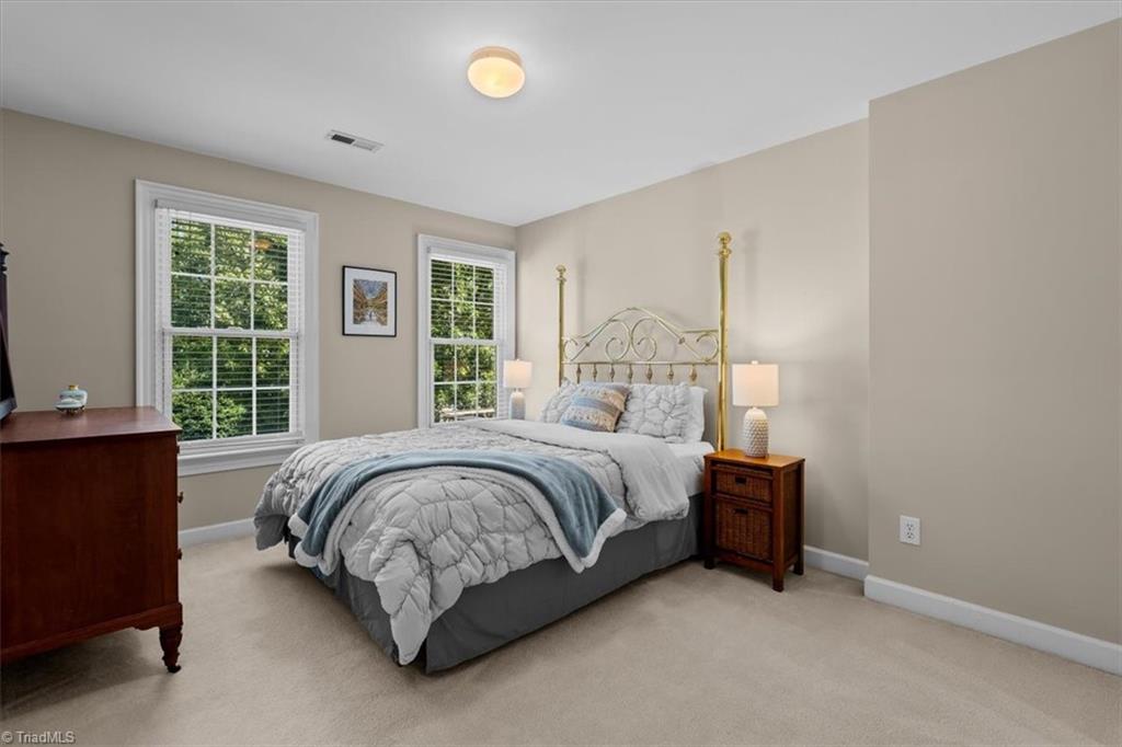 3905 Battenburg Court Property Photo 32