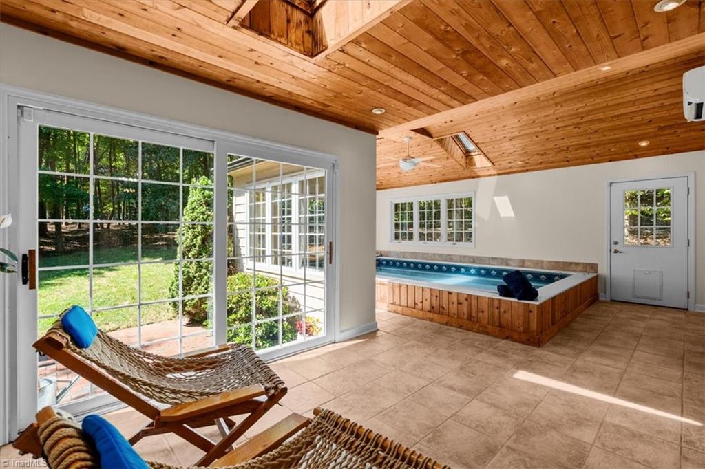 3905 Battenburg Court Property Photo 41