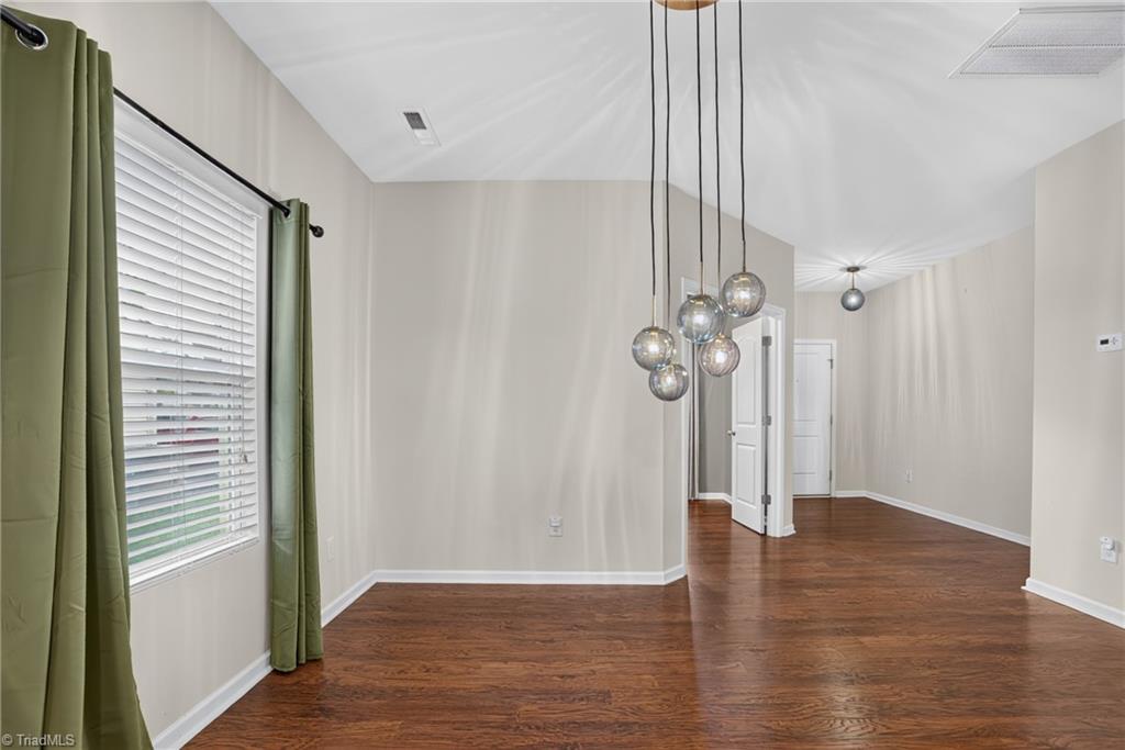 5133 Red Poll Drive Property Photo 8
