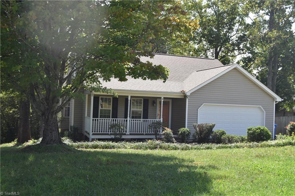 3704 Signet Drive Property Photo 1