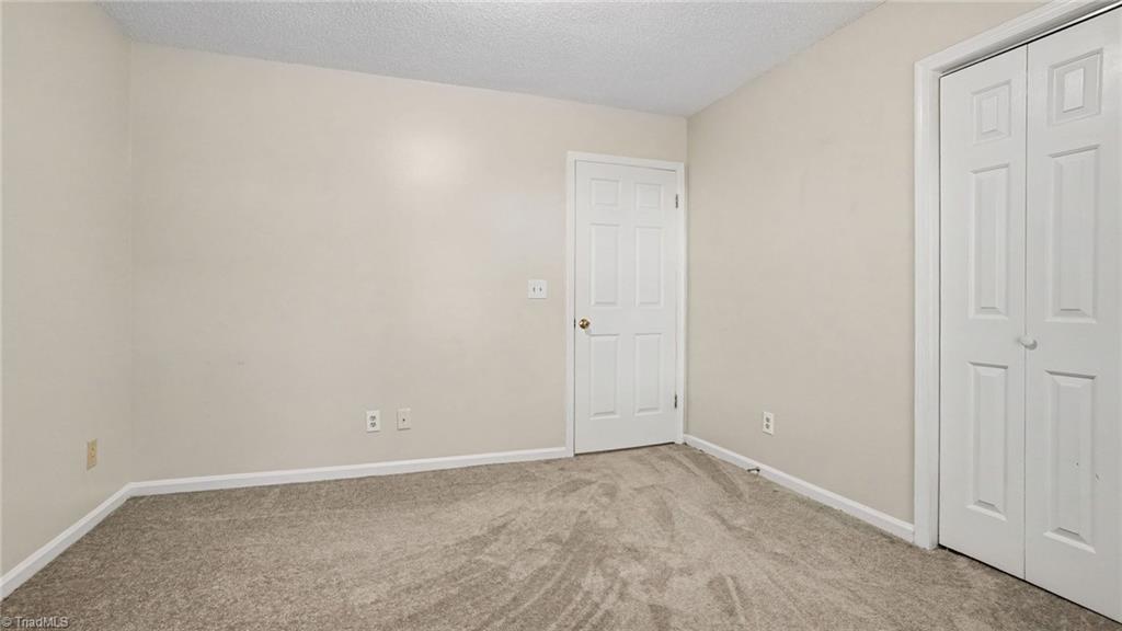 2800 Shadowbrook Lane Property Photo 21